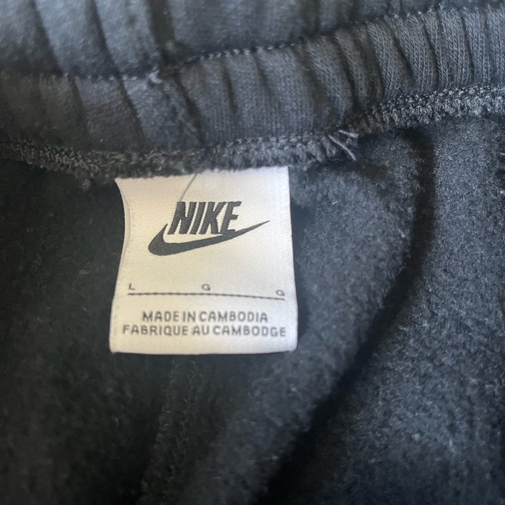 Children’s Large Black Elastic Waist Cotton Nike Jogger Pants - Picture 6 of 8